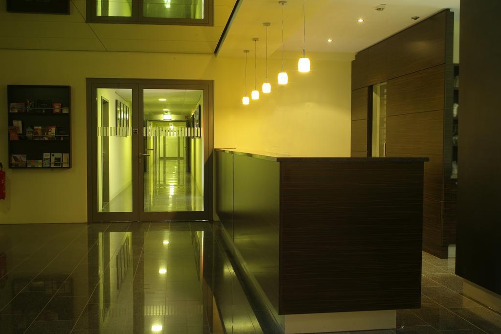 Hotel Central Regensburg Citycentre, Sure Hotel Collection By Best Western ภายนอก รูปภาพ
