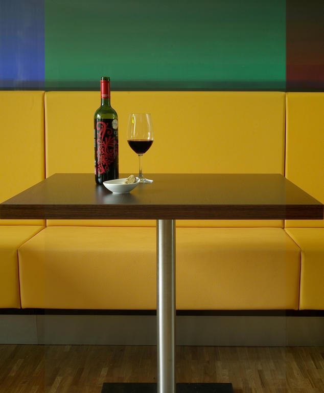 Hotel Central Regensburg Citycentre, Sure Hotel Collection By Best Western ภายนอก รูปภาพ